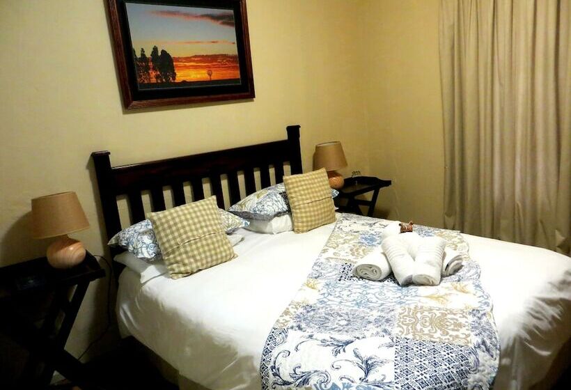 Quarto Estandar, Ash River Lodge