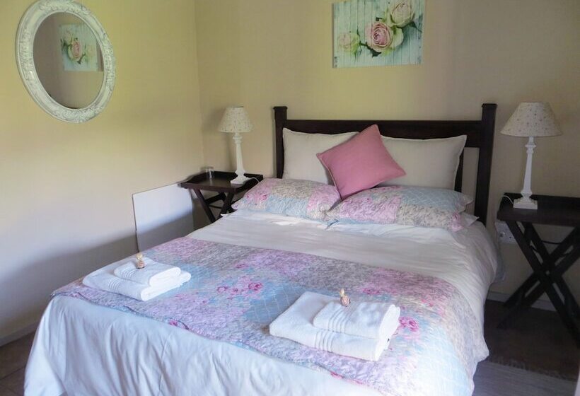 Quarto Estandar, Ash River Lodge