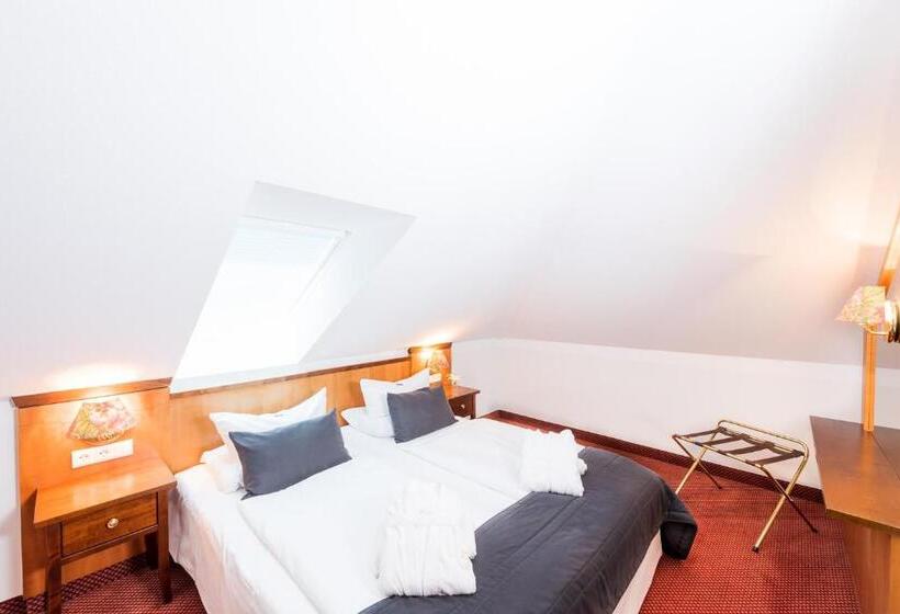 Семейный Номер, Bel Air Strandhotel Glowe
