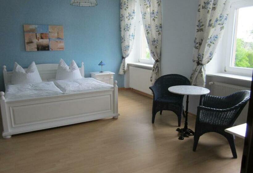 Номер Стандартный с Видом, Landhotel Gut Zarrentin