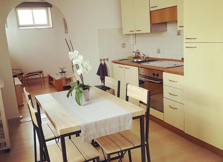 Апартаменты 1 Спальня, Gîte Au Champagne Jean Milan