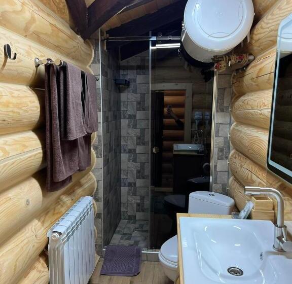 سوییت با چشم‌انداز کوه, Berben House