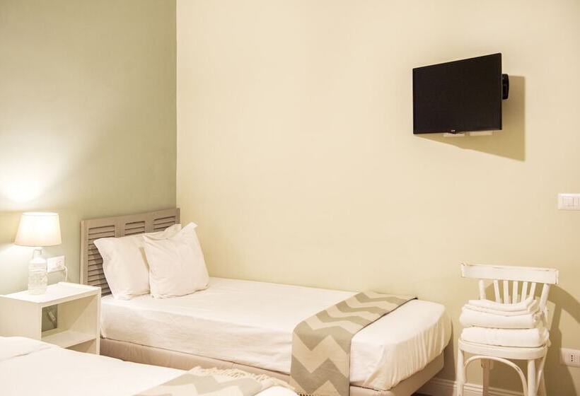 اتاق استاندارد سه نفره, La Piazzetta Rooms & Apartments