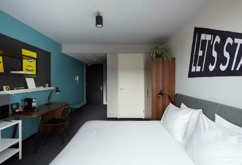 带大床的豪华间, The Social Hub Groningen