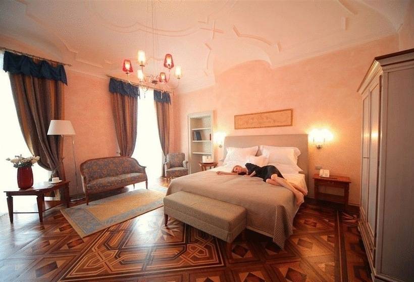 Полулюкс, Villa Borghi