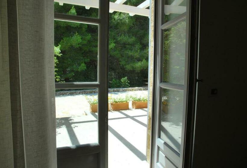 Трехместный Номер Superior, Masseria Relais Santa Teresa