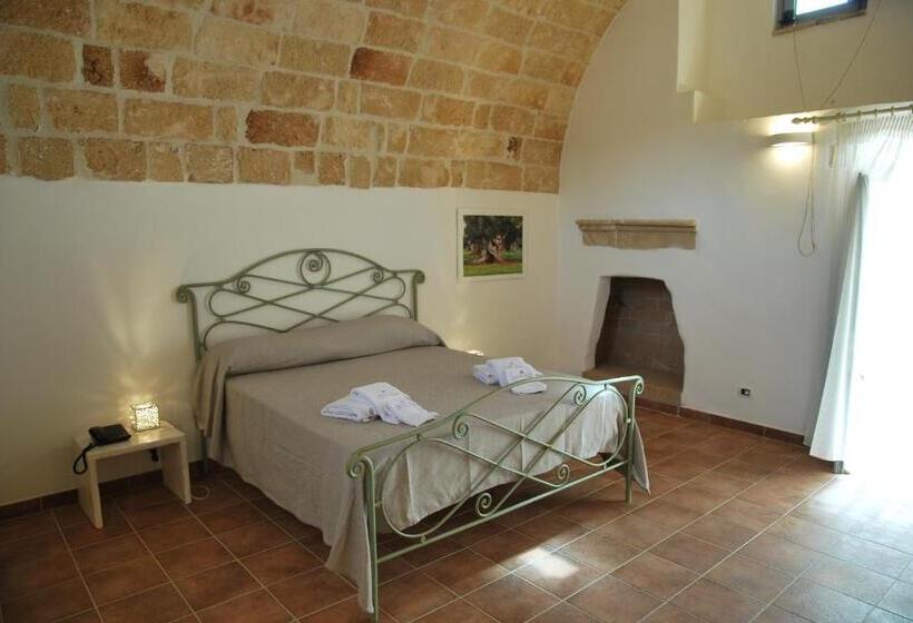 Номер Стандарт, Masseria Relais Santa Teresa