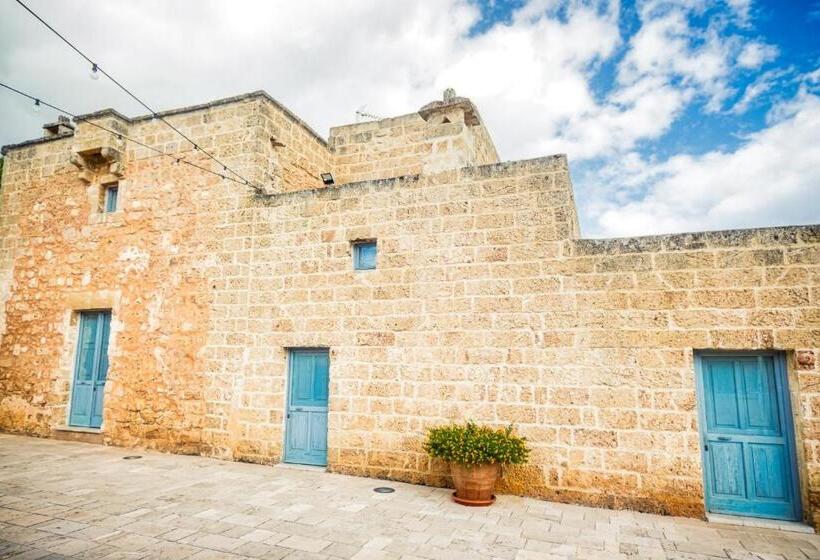 Номер Стандарт, Masseria Relais Santa Teresa