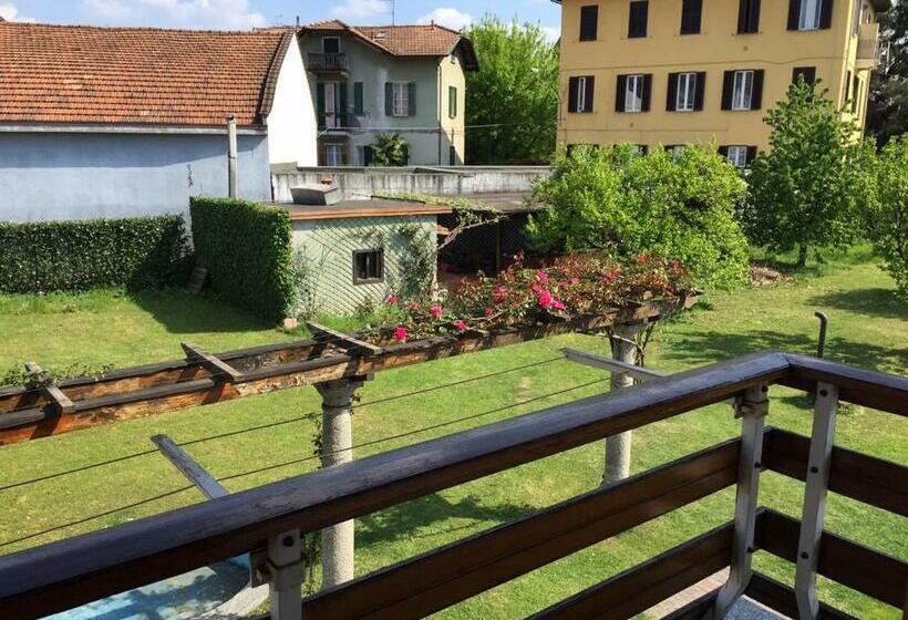 Семейный Номер, Bella Vita Guesthouse  Parcheggio Privato Interno