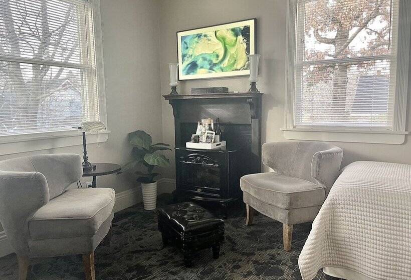 Номер Стандарт, Mccall House Boutique
