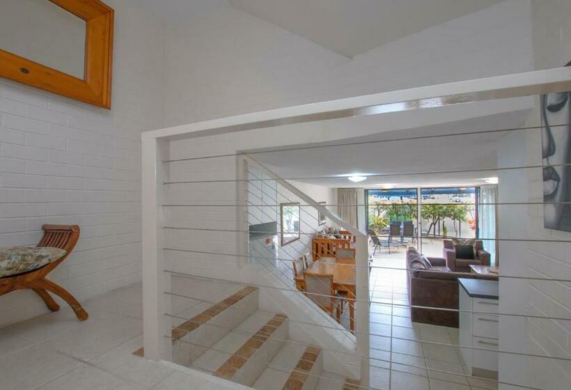 آپارتمان داخلی 2 خوابه, Byron Bay Beachfront Apartments