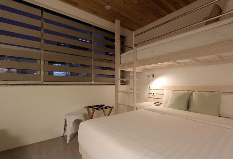 اتاق استاندارد, Hostel Haru