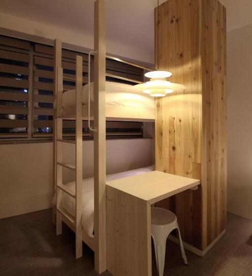 اتاق سوپریور خانوادگی, Hostel Haru