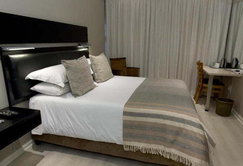 Номер Deluxe Кровать Куин, The Suburban Guest House