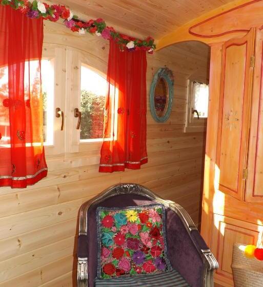 اتاق خانوادگی, B&b La Terre Brûlée
