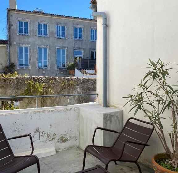 Номер Стандарт, Hôtel Le Sénéchal