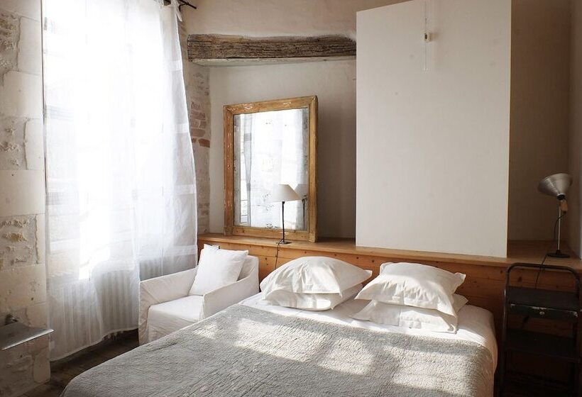 Номер Стандарт, Hôtel Le Sénéchal