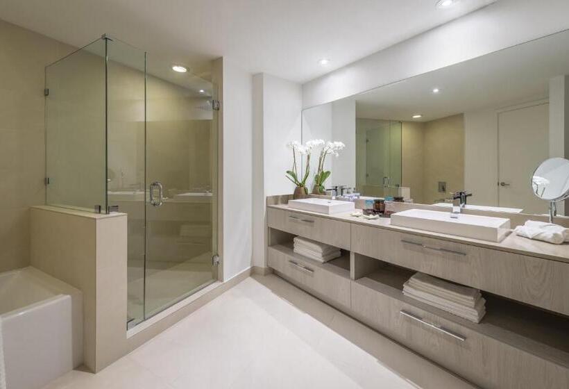 Люкс 4 Спальни, Lyfe Resort & Residences