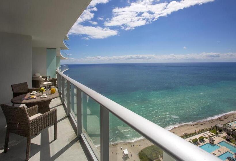 Пентхаус Люкс, Lyfe Resort & Residences
