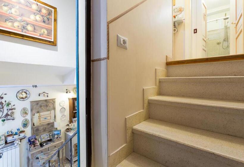Quarto Deluxe, Bed And Breakfast A Casa Delle Fate