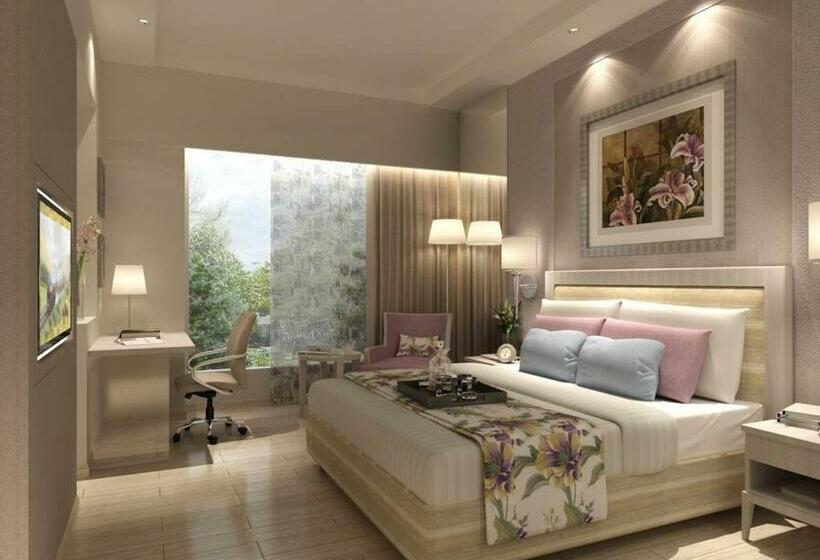 Executive Suite, Efcee Sarovar Premiere Bhavnagar