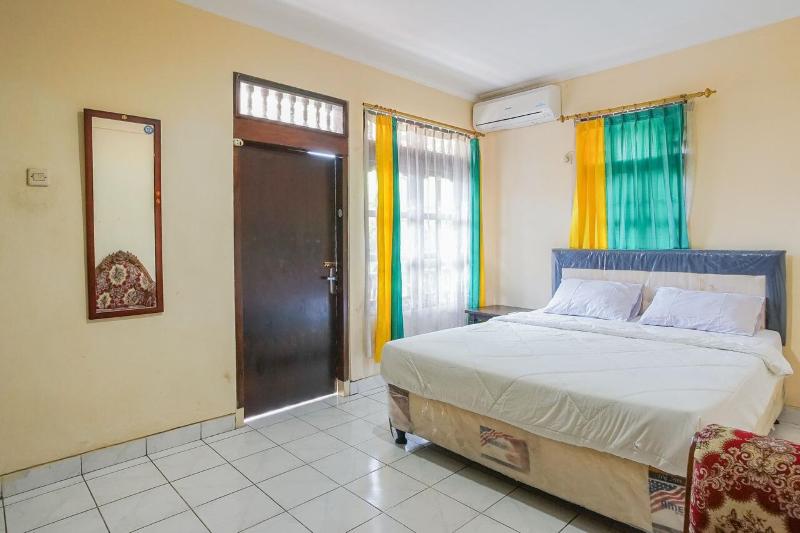 اتاق لوکس, Mahendra Beach Inn