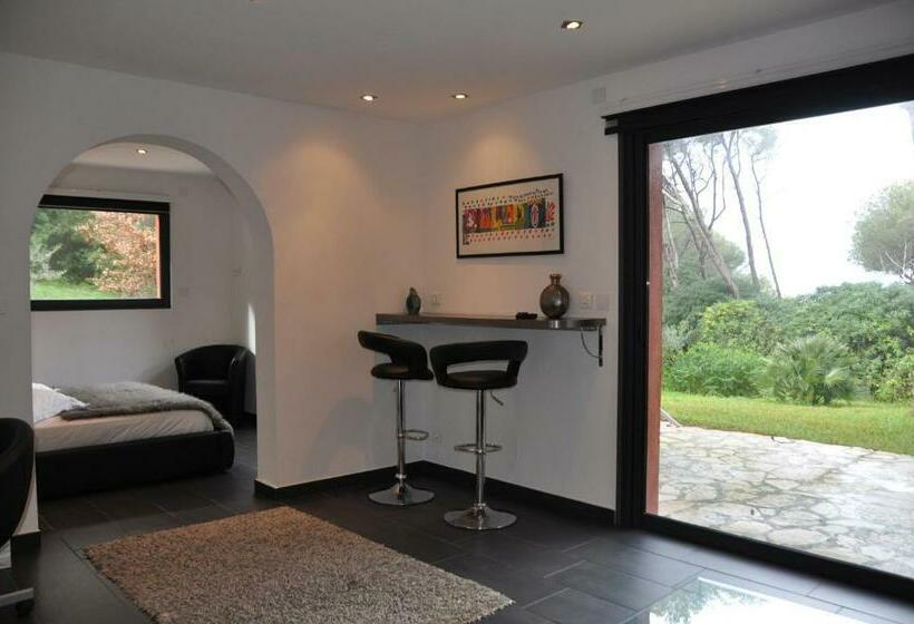 オーシャンビュースイート, Villa Hippocampe