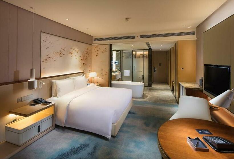 Стандартный Номер Кровать Кинг, Hilton Quanzhou Riverside