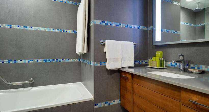 חדר סטנדרט נוף לנהר, Hilton Quanzhou Riverside