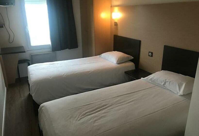 Номер Стандарт, Hôtel Akena Pierrelaye