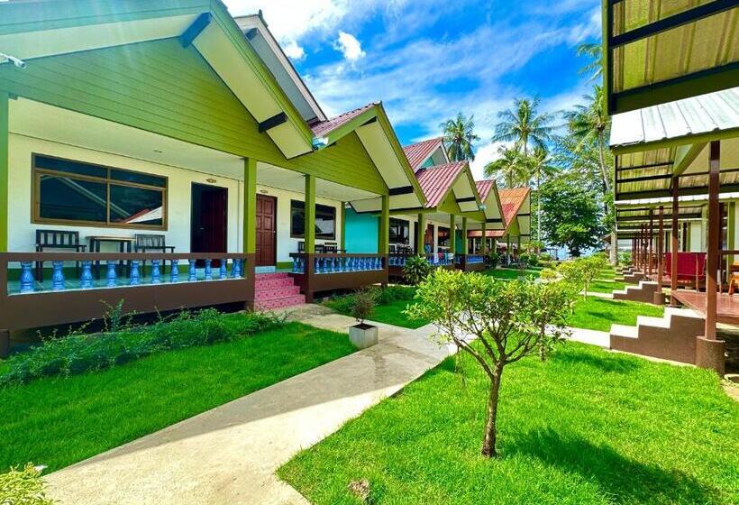 Номер Стандарт с Балконом, Lanta L.d. Beach Bungalow