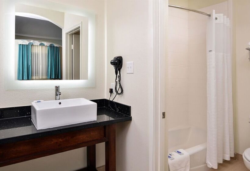Люкс, Americas Best Value Inn & Suites Spring / N. Houston