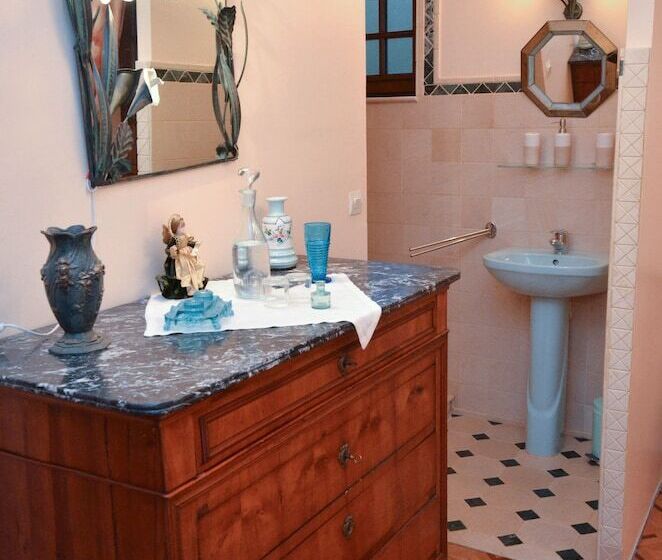 Номер Стандарт, La Forge De La Coudraie