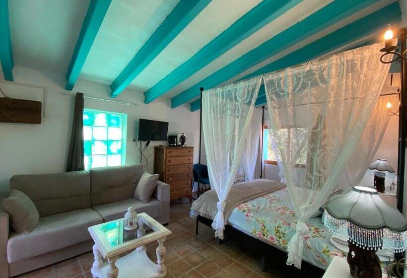 Quarto Estandar, Altea Paradise 1917   Adults Only
