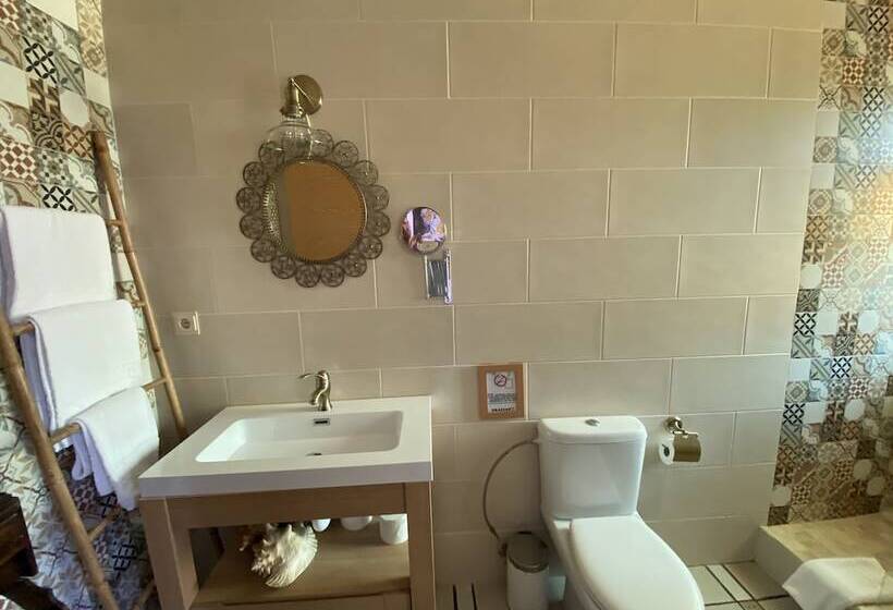 Quarto Estandar, Altea Paradise 1917   Adults Only
