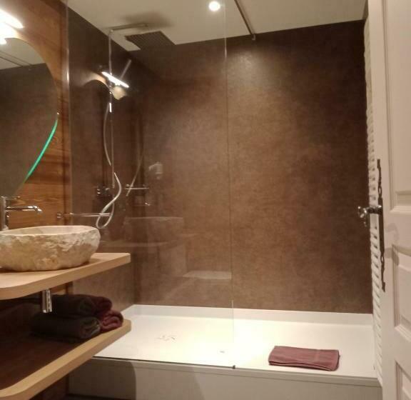 标准间, Auberge De La Motte