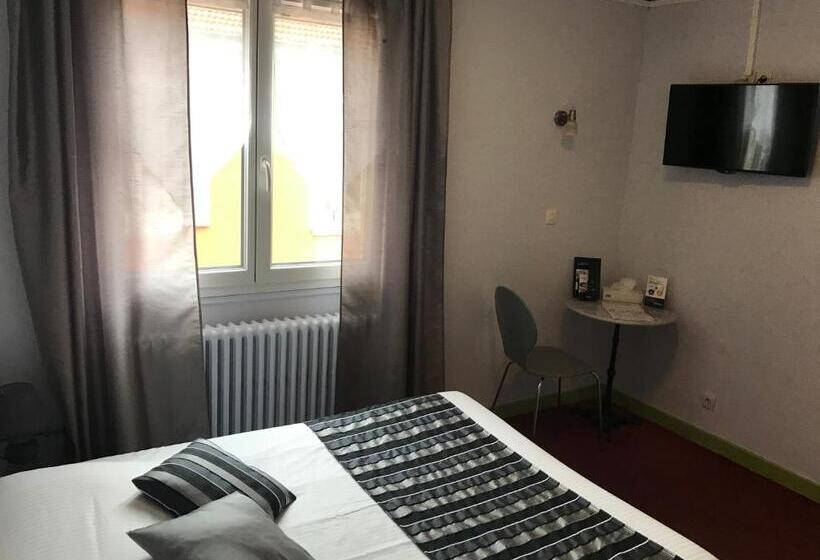 غرفة سوبيريور, Magdeleine