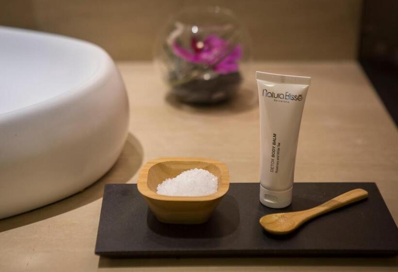 Полулюкс с Видом, Nobu Hotel Miami Beach