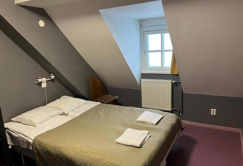 اتاق استاندارد با سرویس بهداشتی مشترک, 16eur   Old Town Munkenhof