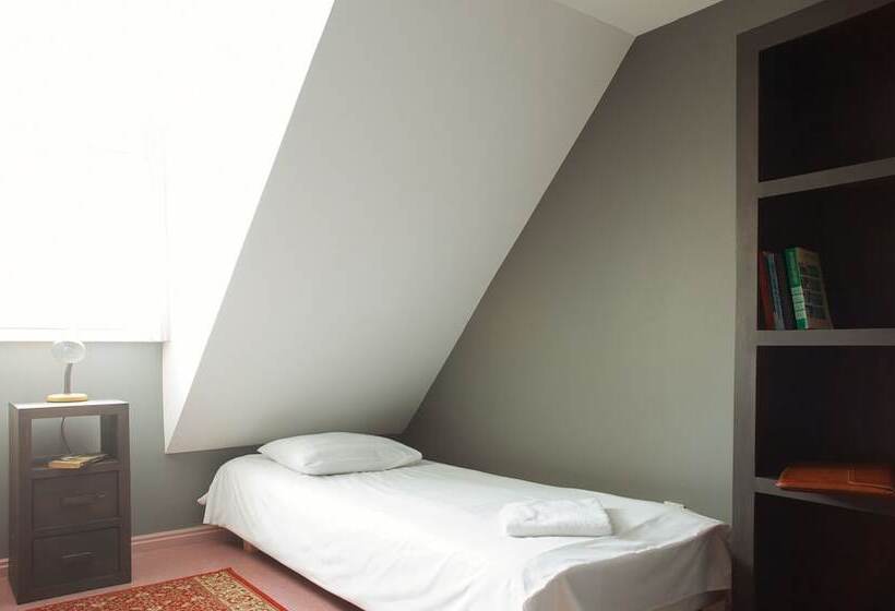 اتاق استاندارد با سرویس بهداشتی مشترک, 16eur   Old Town Munkenhof