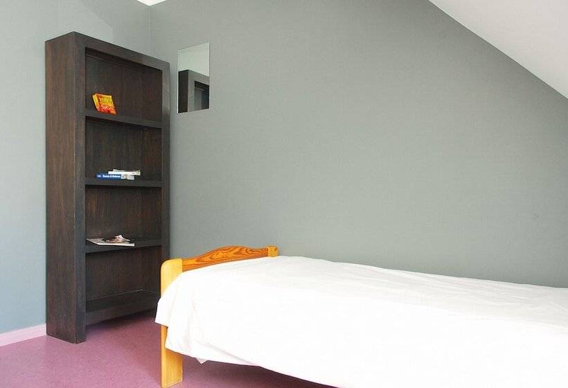 اتاق استاندارد با سرویس بهداشتی مشترک, 16eur   Old Town Munkenhof