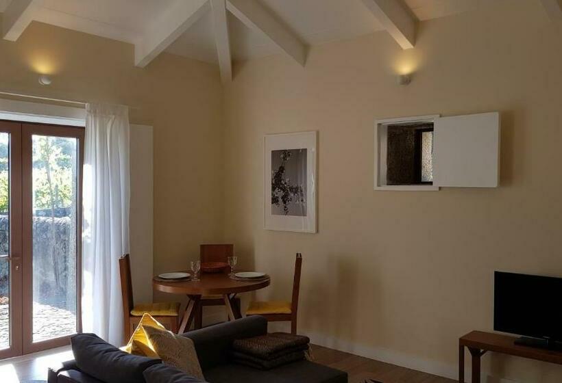آپارتمان 1 خوابه, Casas Do Monte De Roques
