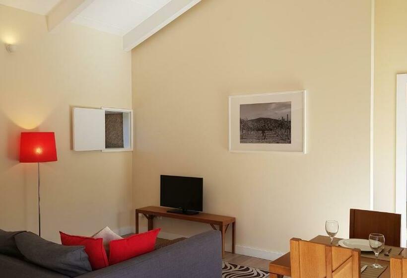 آپارتمان 1 خوابه, Casas Do Monte De Roques