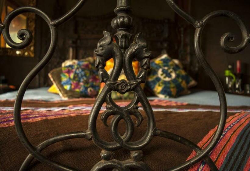 سوئیت با بالکن, Hacienda Rumiloma By Rotamundos