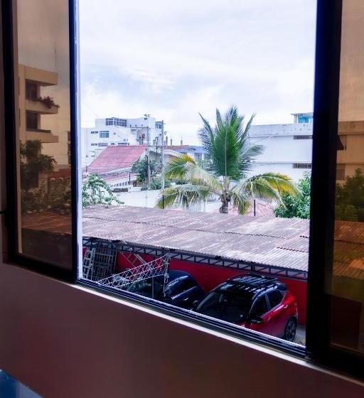 Номер Deluxe, Hostal Antares