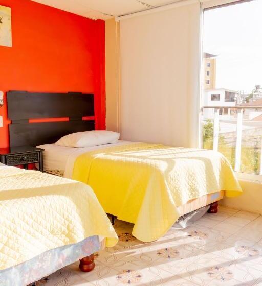 Семейный Номер, Hostal Antares