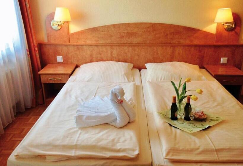 Quarto Economy, Gasthof Rose