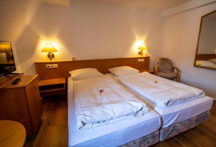 חדר בסיסי, Gästehaus Am Weißen Turm