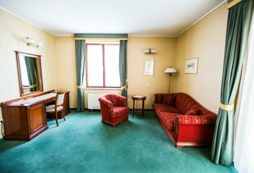 Апартаменты 1 Спальня, Stacja Nowa Gdynia Bed & Breakfast
