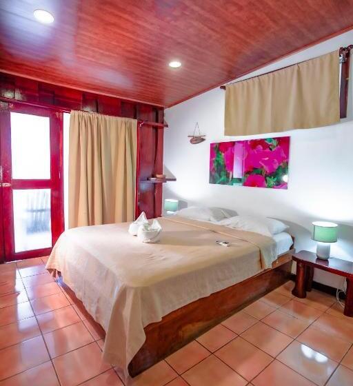 Quarto Estandar, El Jardin